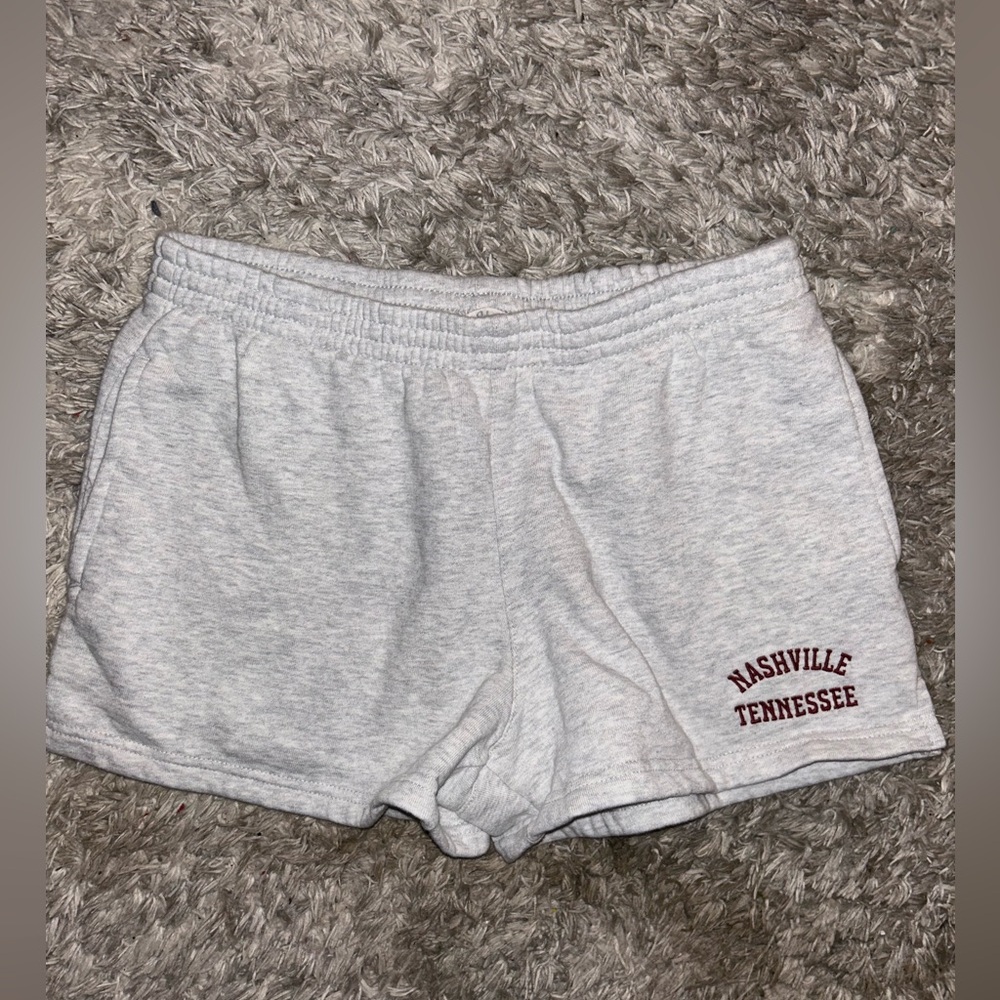 Brandy Melville Nashville TN gray sweat-shorts